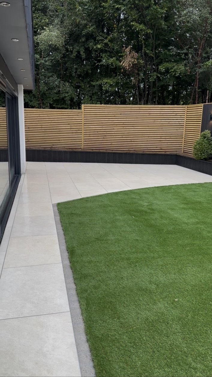 Stepps: Finished · lawn and paving